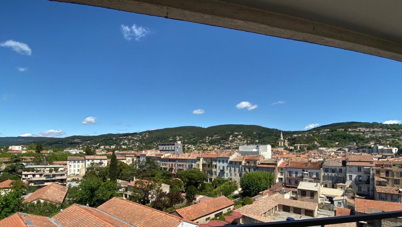 Au 5Eme Ciel Lejlighed Draguignan Eksteriør billede
